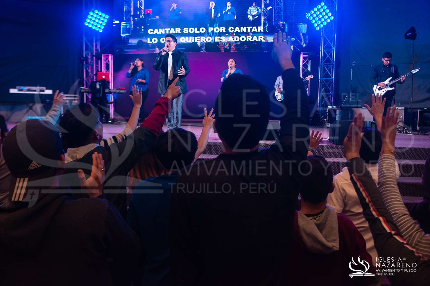 Celebraci&oacute;n Y Avivamiento