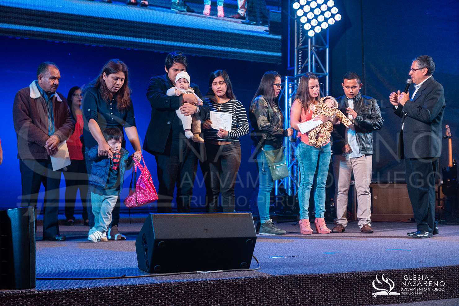 Celebraci&oacute;n Y Avivamiento
