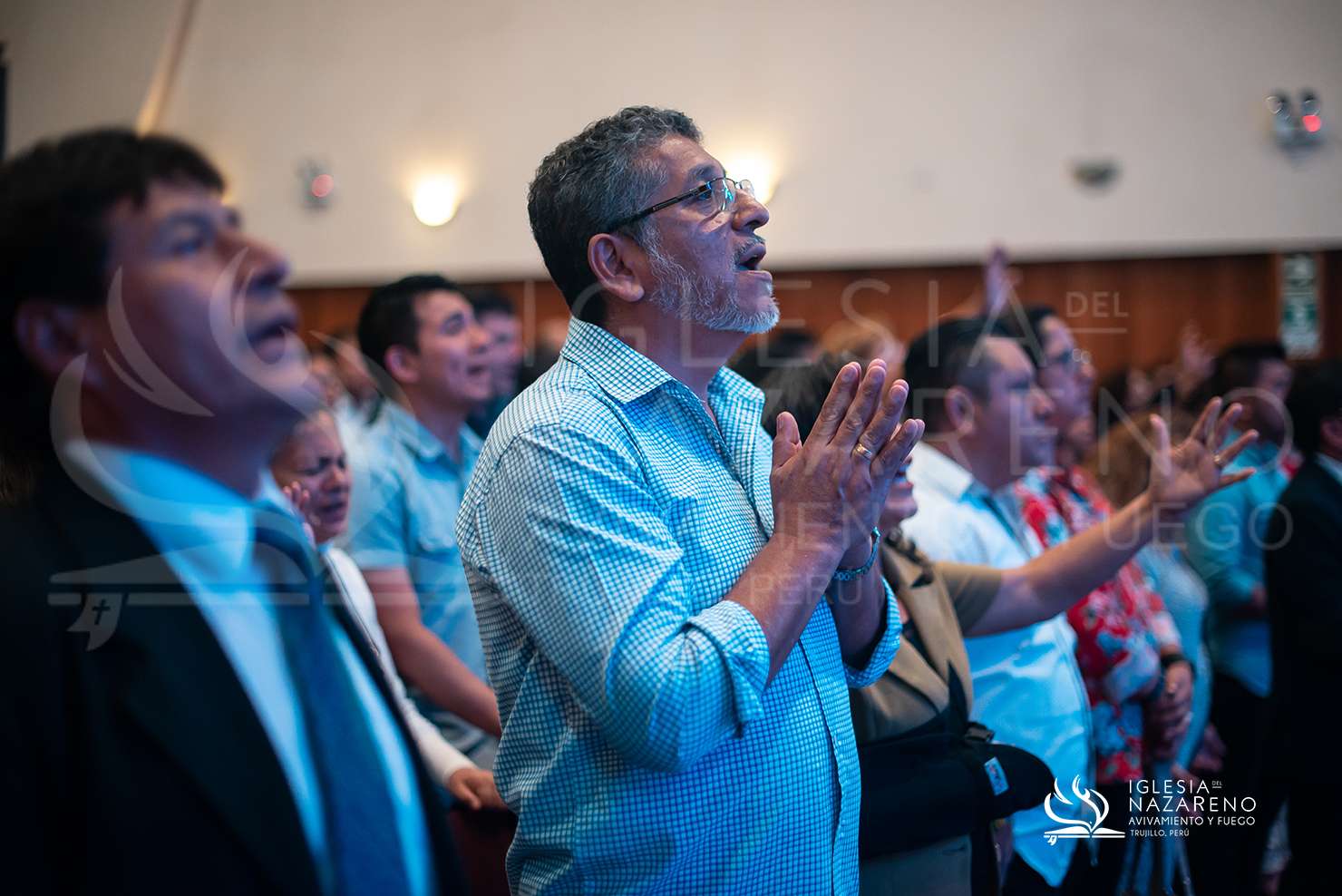 Celebraci&oacute;n Y Avivamiento