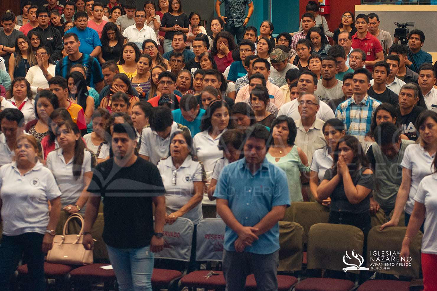 Celebraci&oacute;n Y Avivamiento