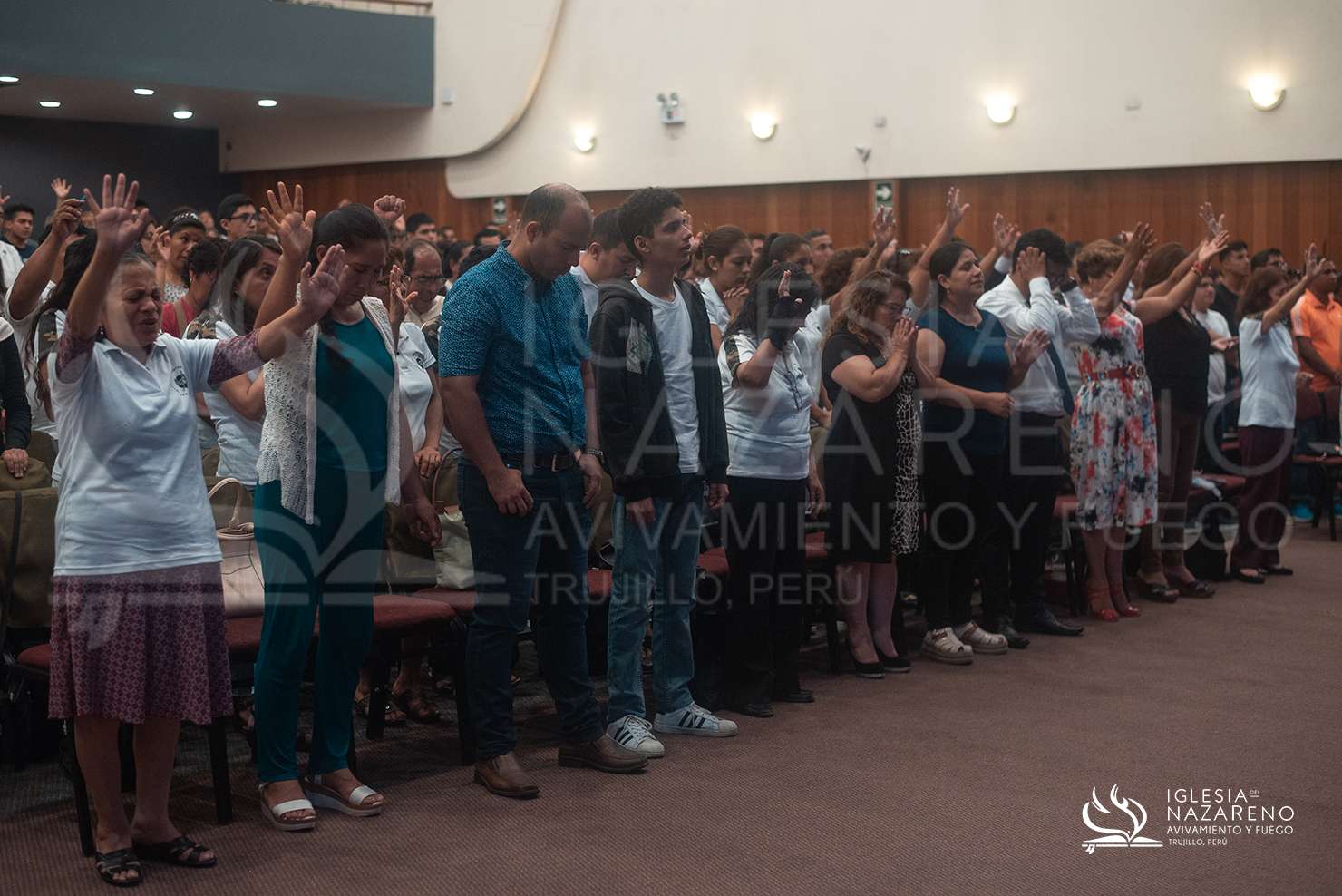 Celebraci&oacute;n Y Avivamiento