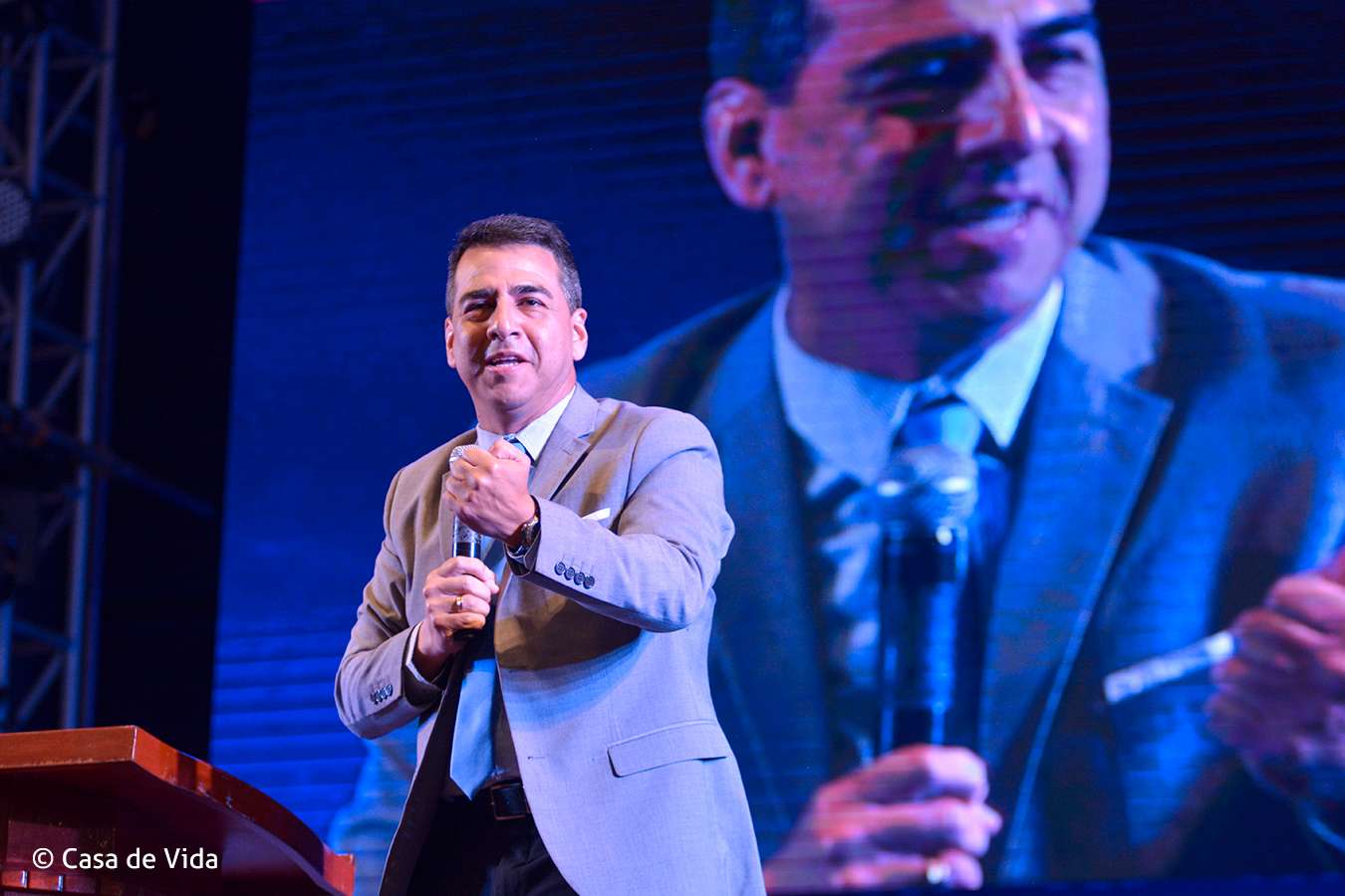 Celebraci&oacute;n Y Avivamiento