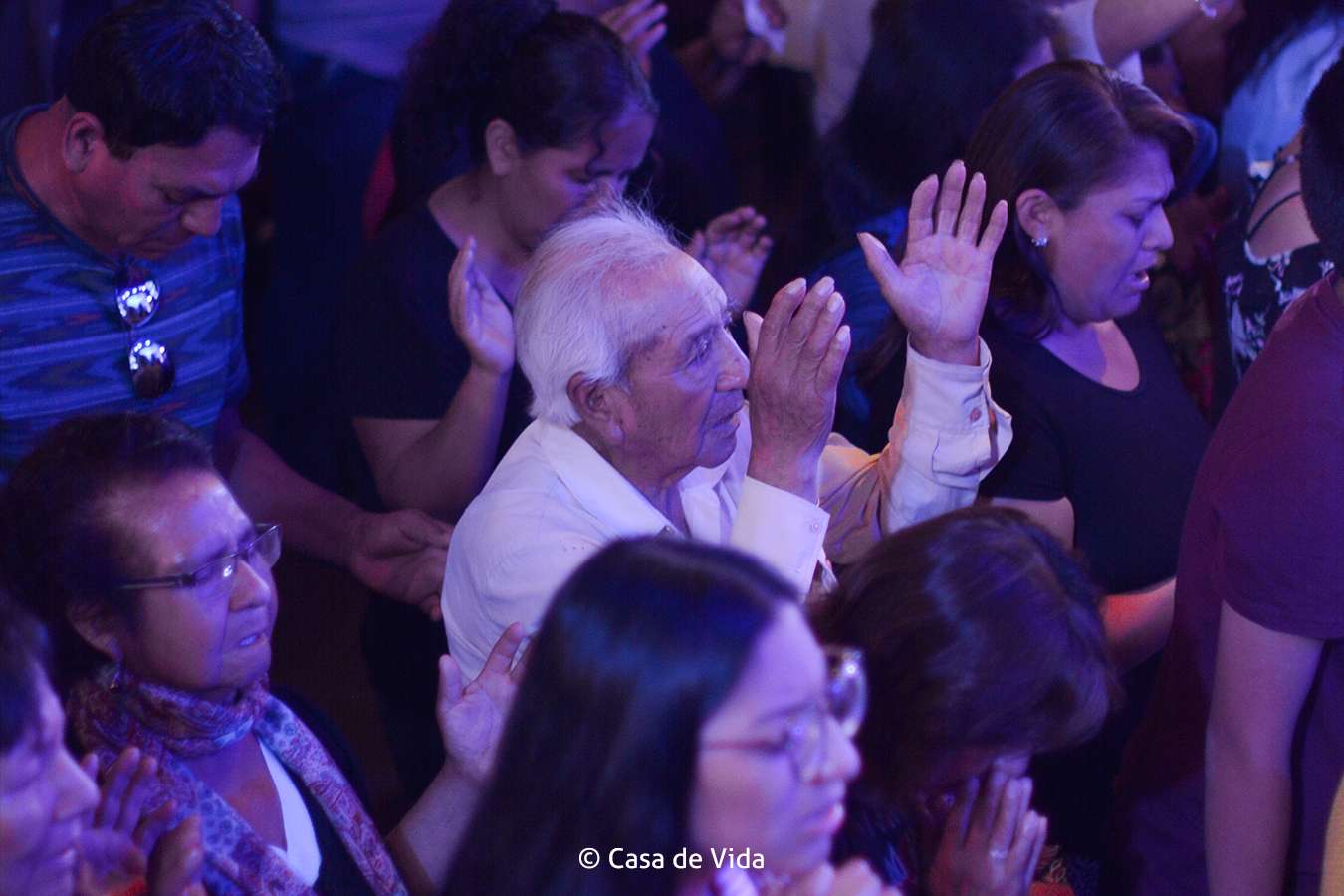 Celebraci&oacute;n Y Avivamiento